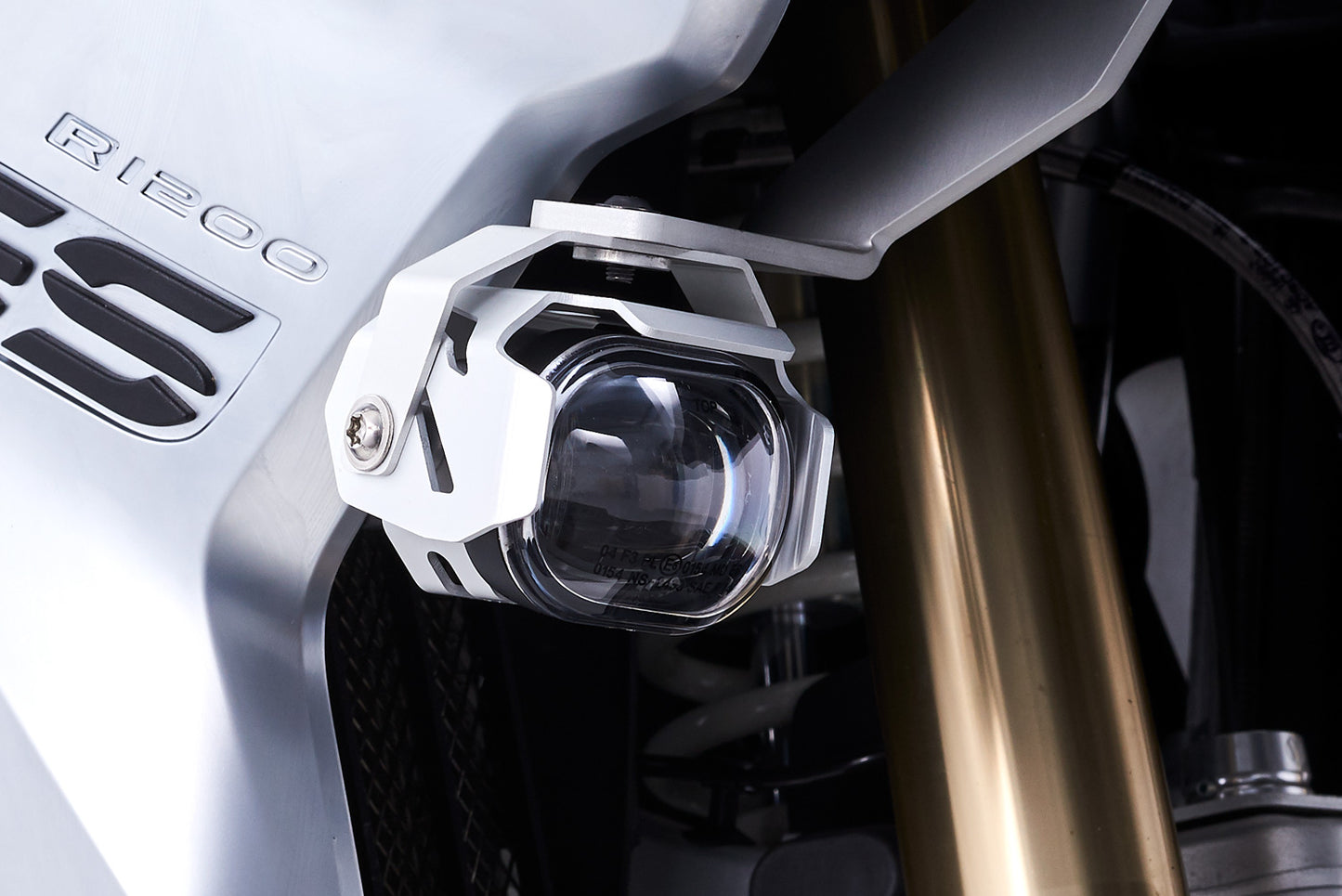 Wunderlich LED auxiliary headlight MICROFLOOTER