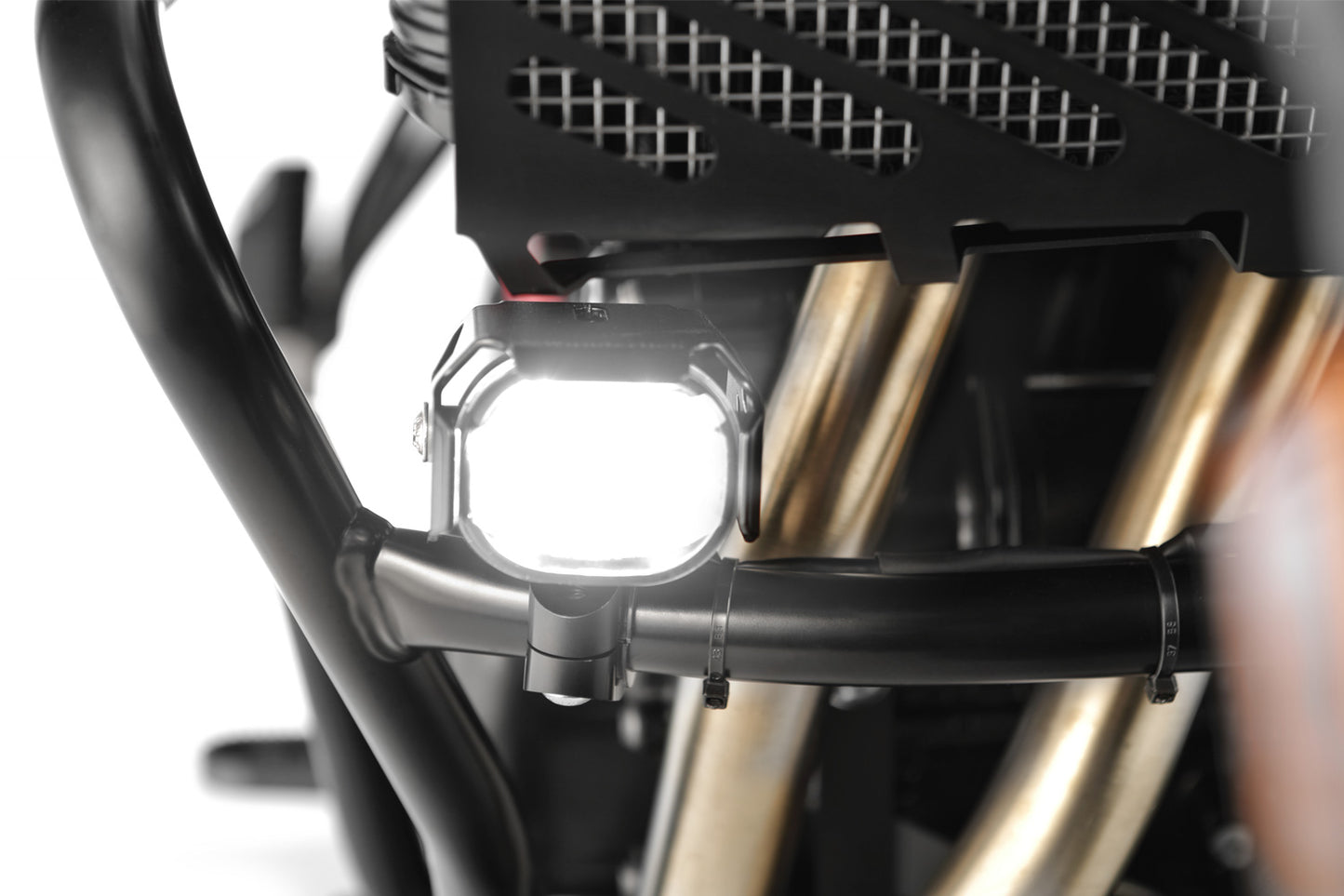 Wunderlich MICROFLOOTER LED auxiliary headlight for protection bar