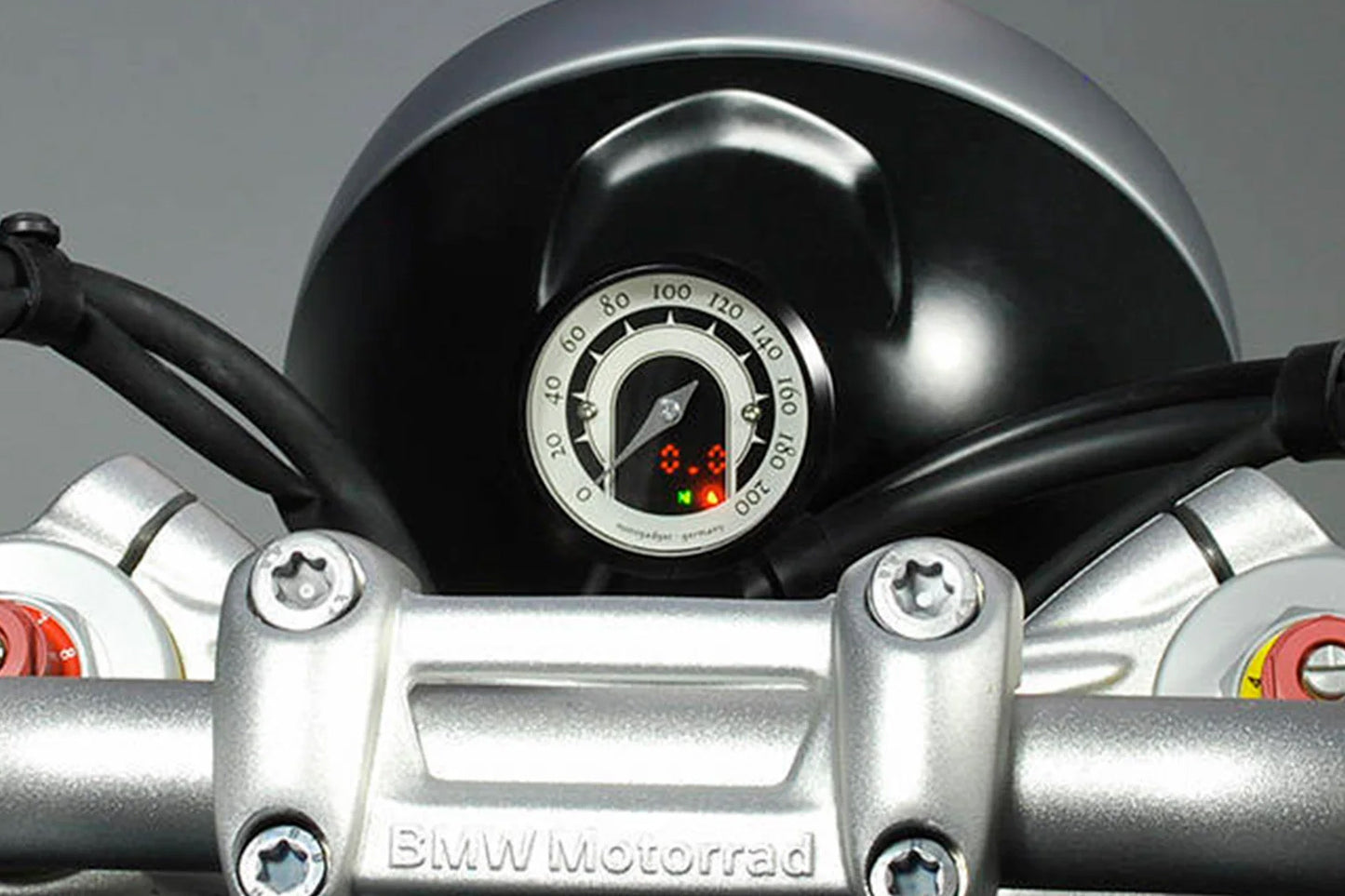 Plug & Ride Dashboard Motogadget Motoscope Tiny