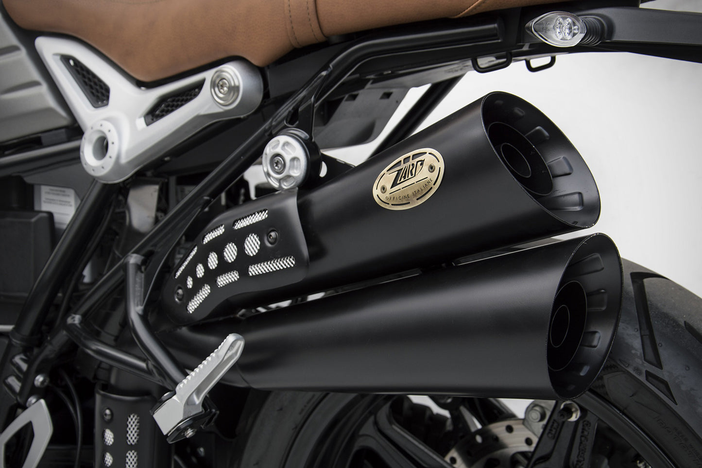 ZARD Hardy slip-on silencer for the R nineT Scrambler