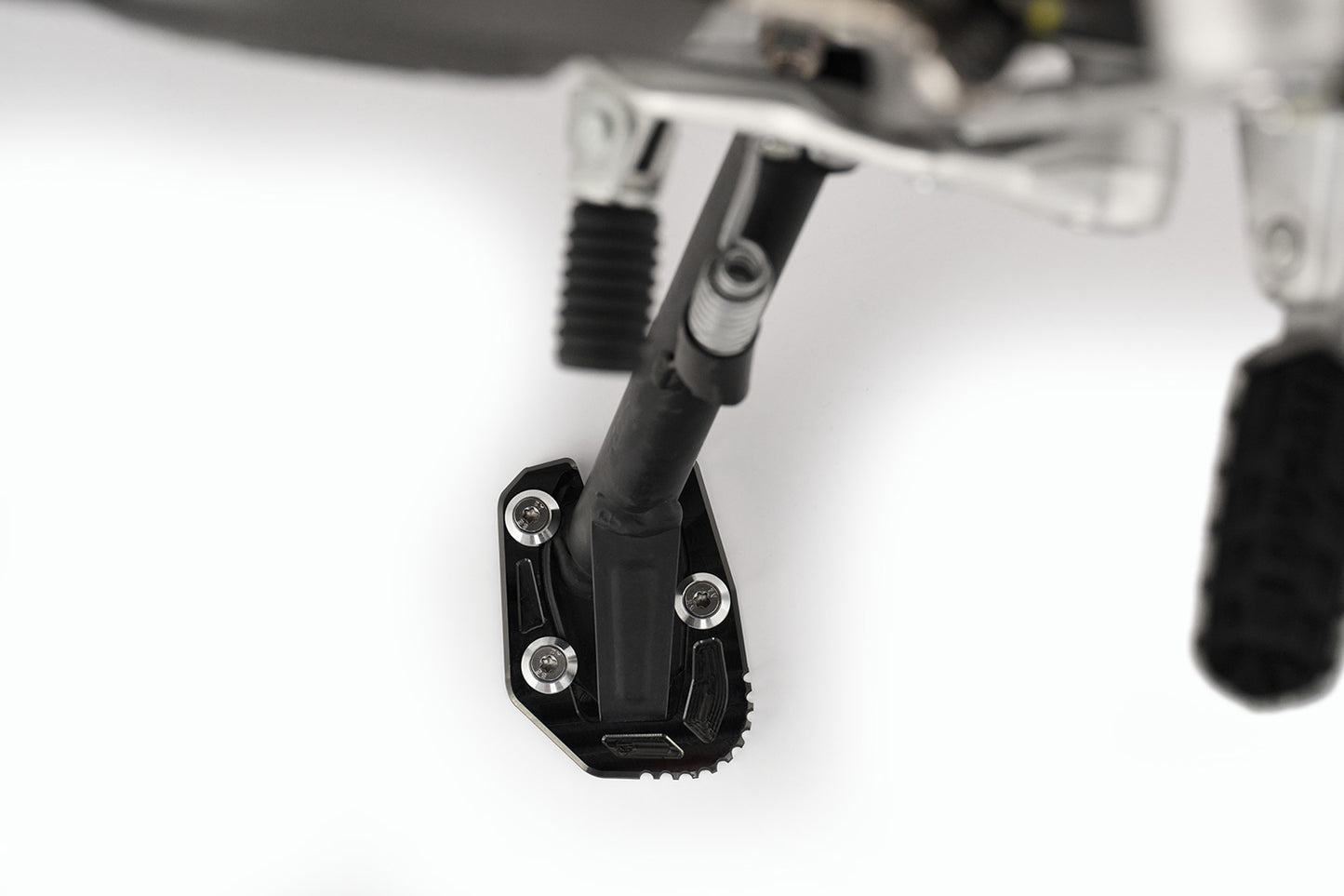 Wunderlich side stand enlarger Multistrada V2