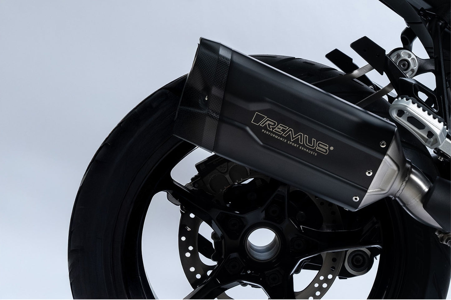 Remus 8 RACING Slip-On Silencer R 1300 GS