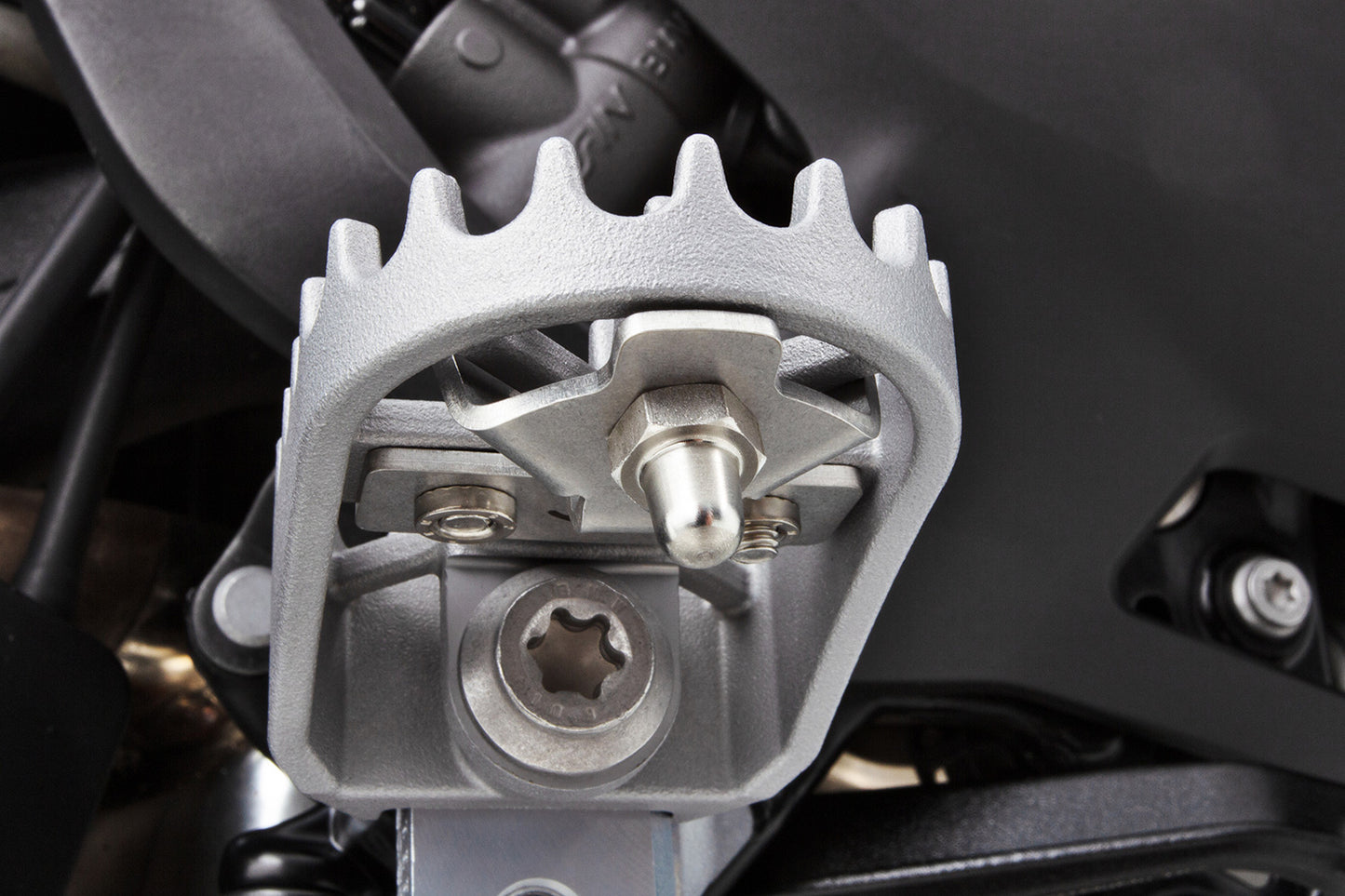 Wunderlich lean angle indicators for the original Enduro footrests R 1300 GS