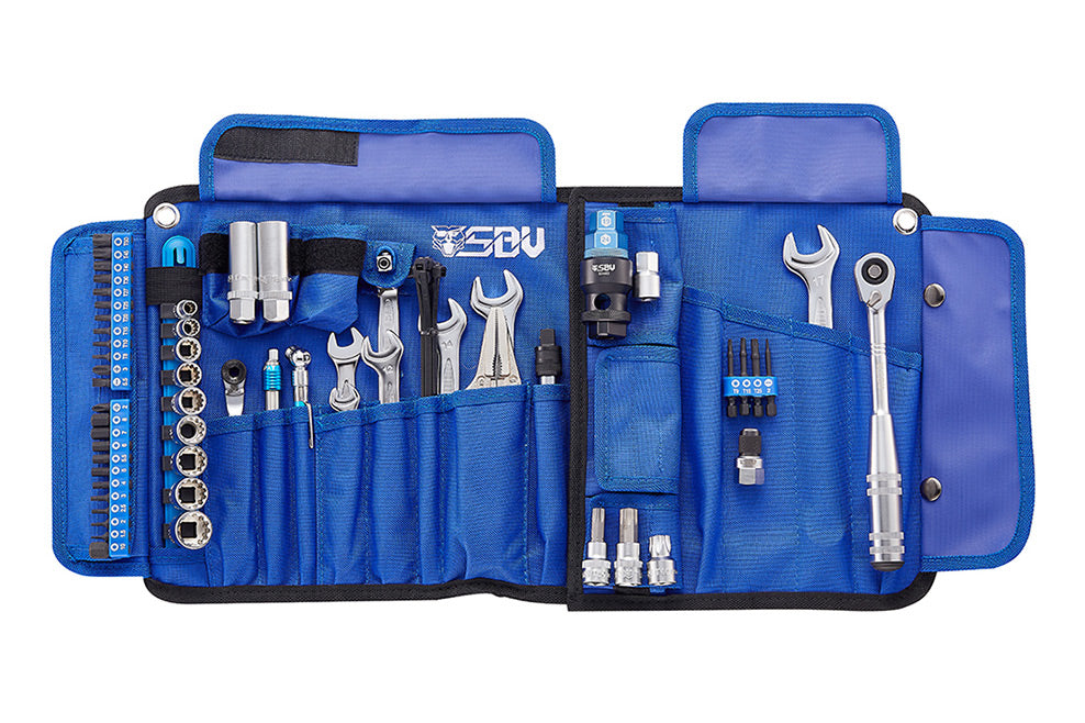 BMW tool set
