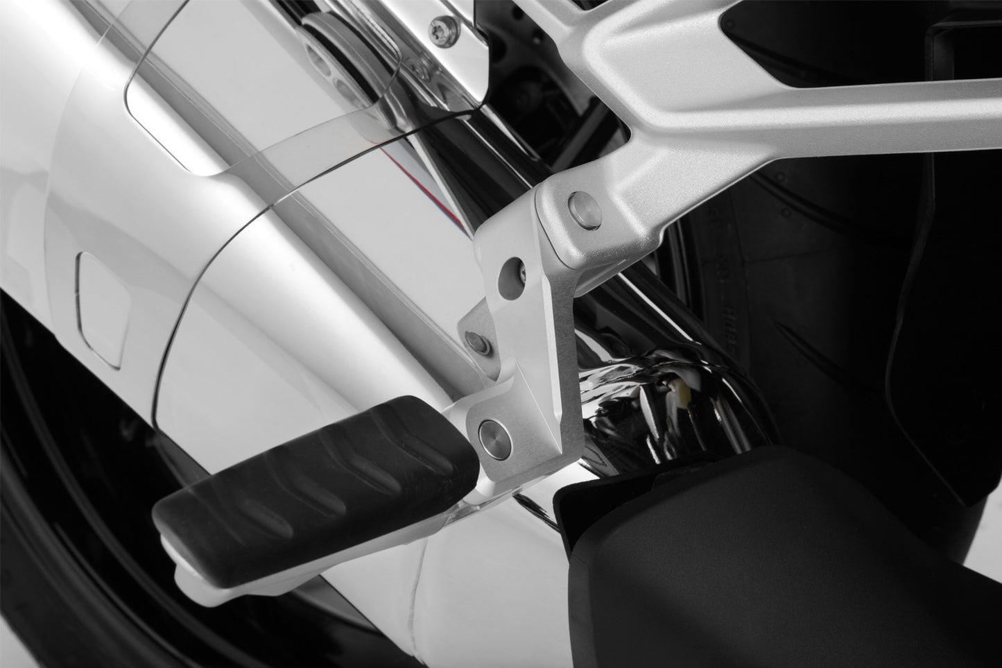 Wunderlich Tieferlegungssatz für Soziusfußrasten