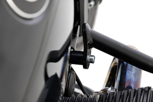 Wunderlich widening set for R 12 engine protection bar