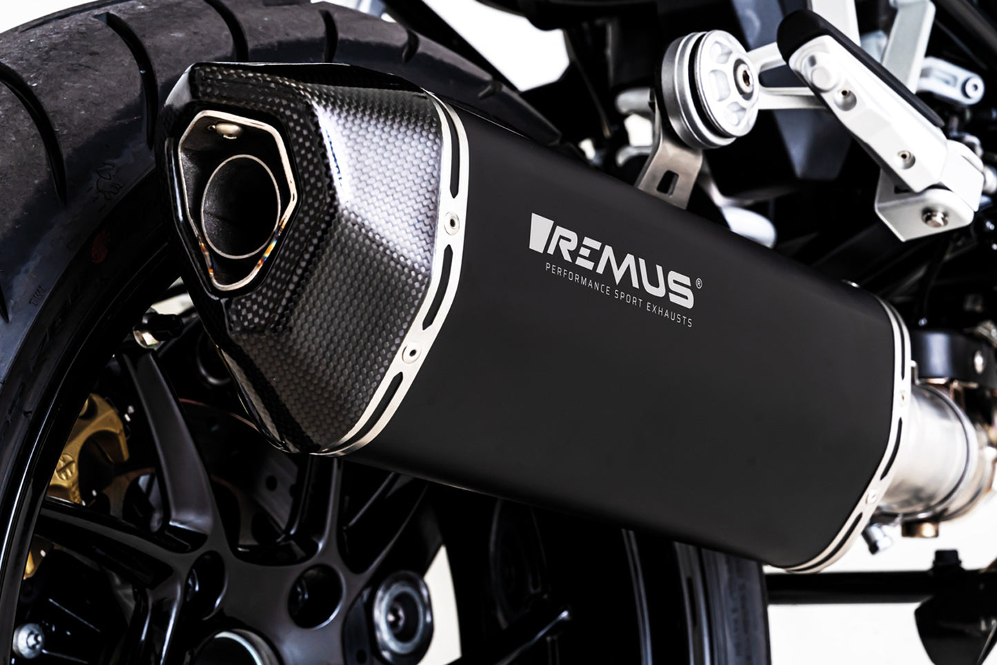 REMUS Slip-on BLACK HAWK demper