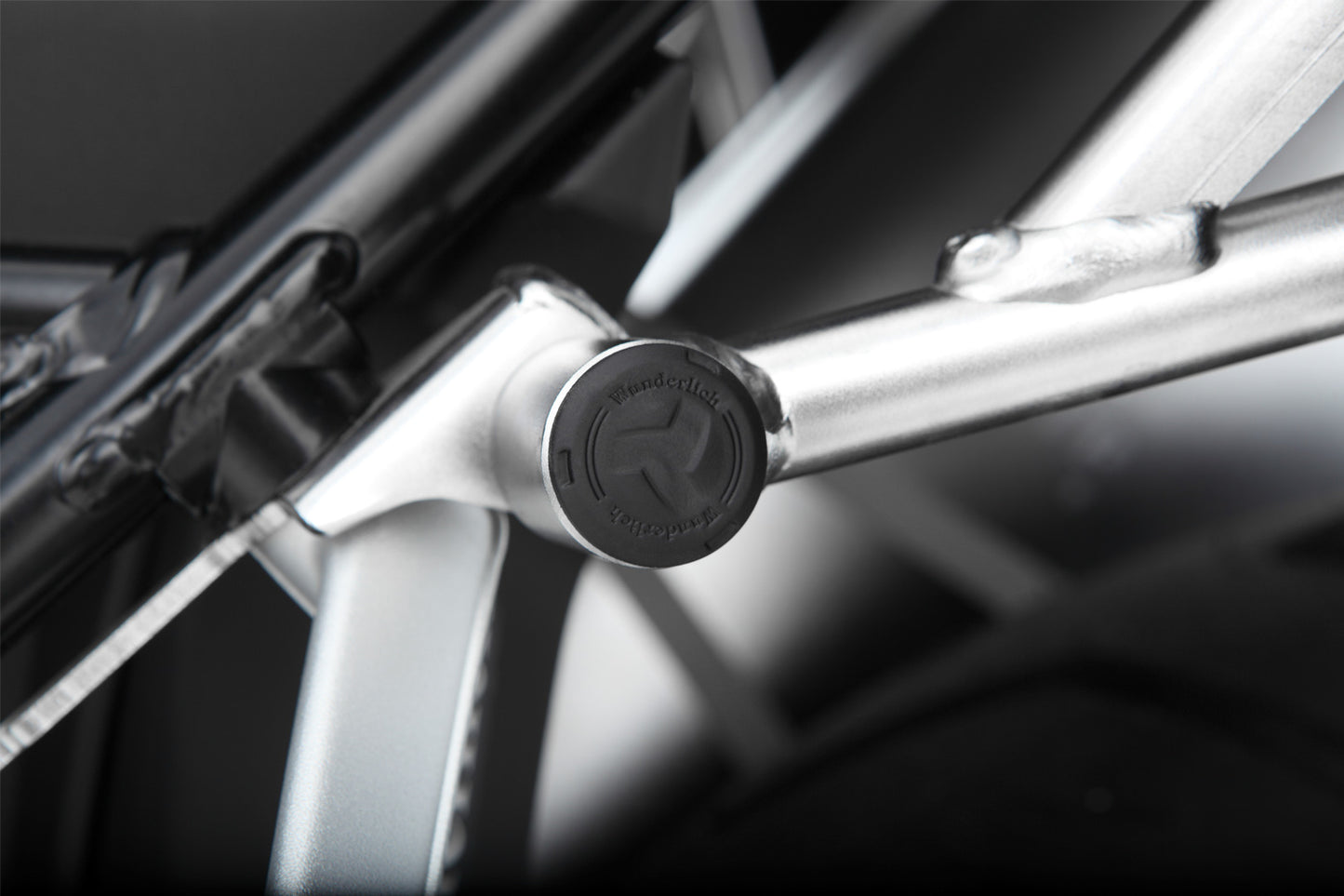 Wunderlich cover caps for case carrier
