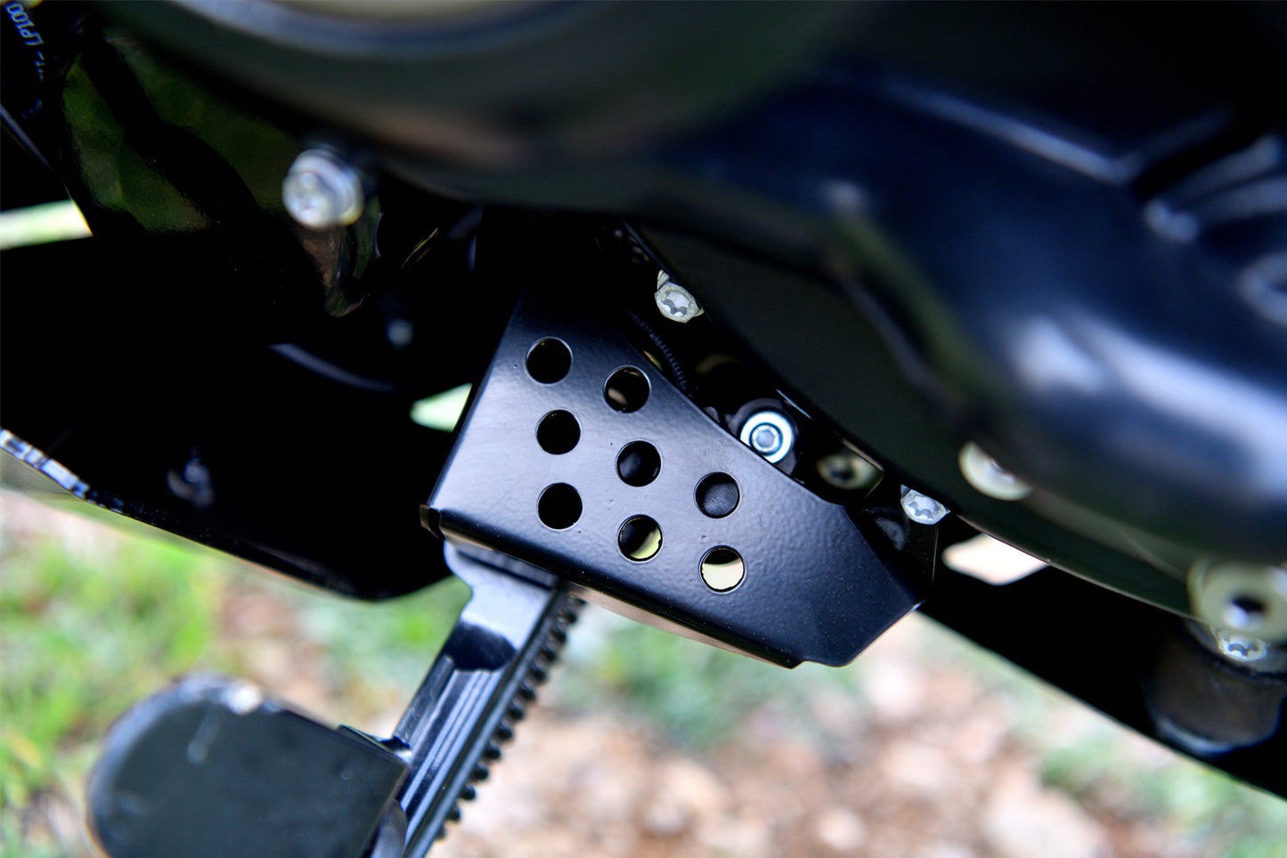 Wunderlich Schutzdeckel für die Seitenständer-Zündunterbrechung