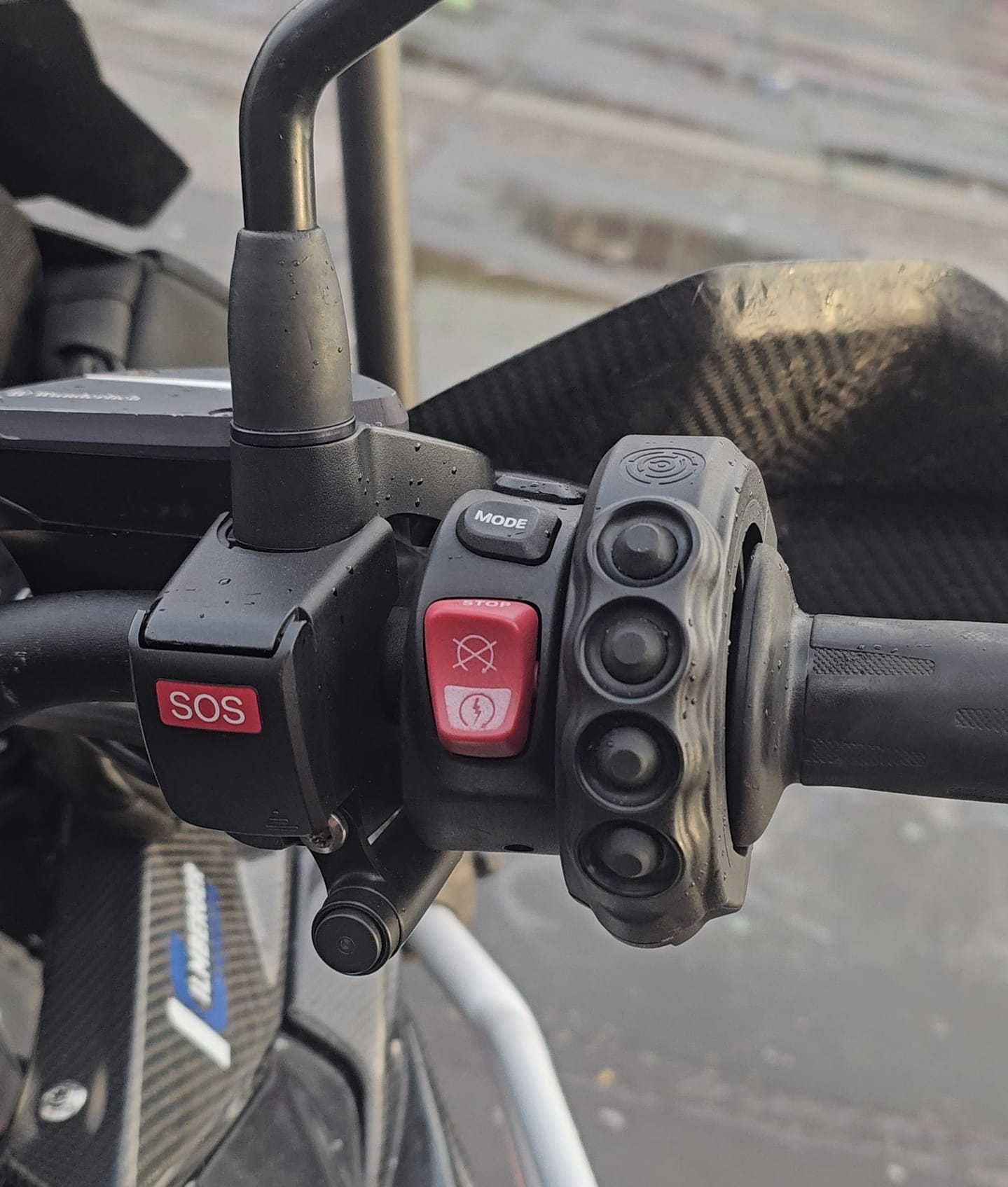 Carpe Iter Offroad robustes Tablet-KIT für BMW Wunderrad